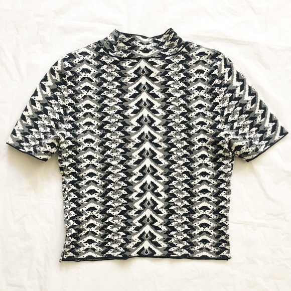 💥Super Sale💥NWOT Rachel Roy XS Turtle Neck Top - Picture 3 of 3